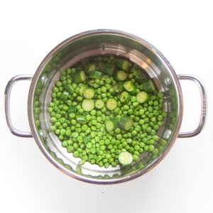 Pea Baby Puree (stage one)