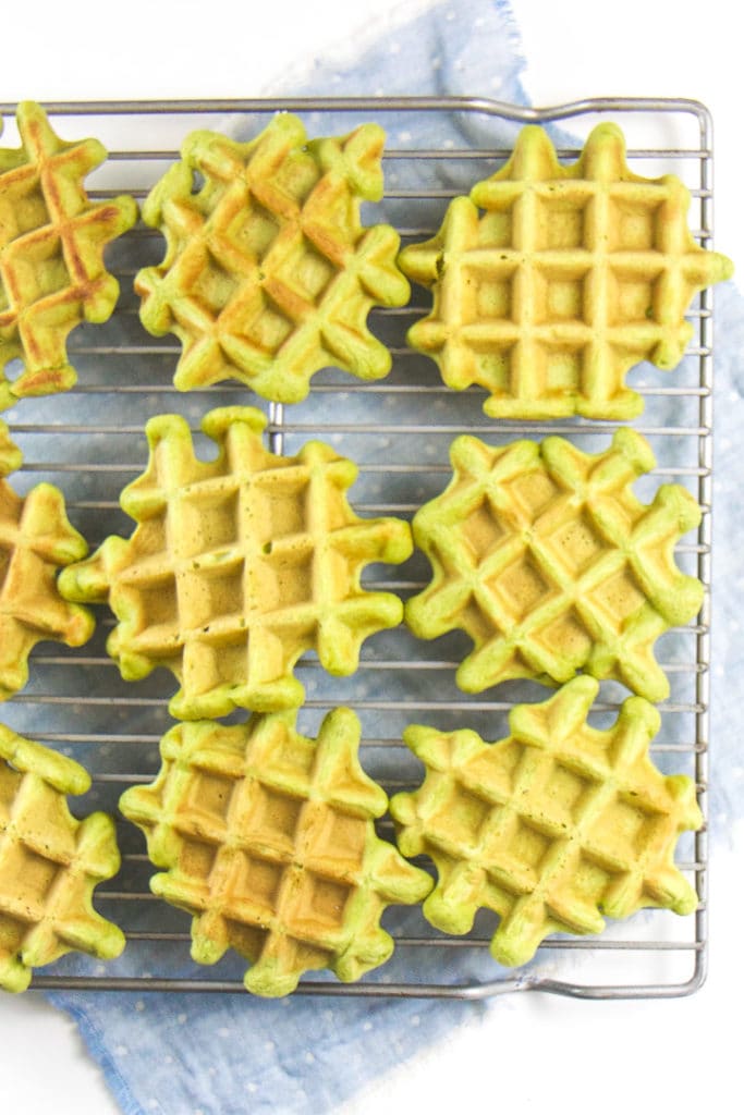 FreezerFriendly Spinach Waffles for Baby + Toddler Baby Foode