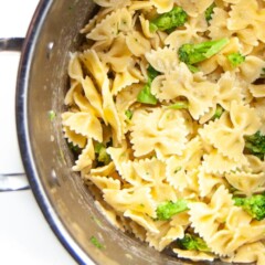 Garlic pasta in one-pot which is a family favorite.