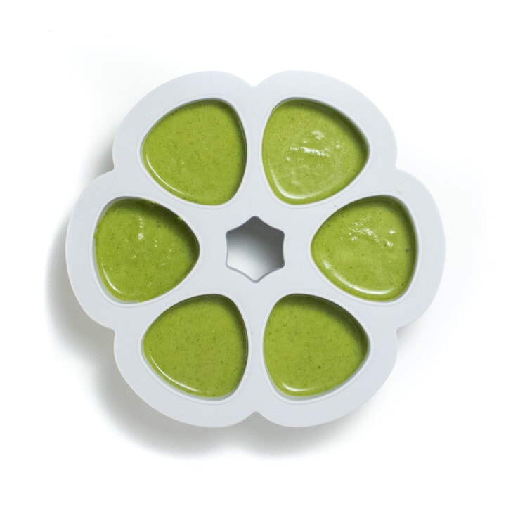 Freezer storage tray will green broccoli puree.