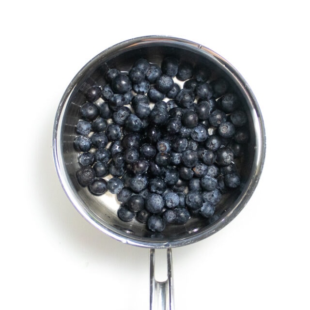 How to Serve Blueberries to Baby Baby FoodE
