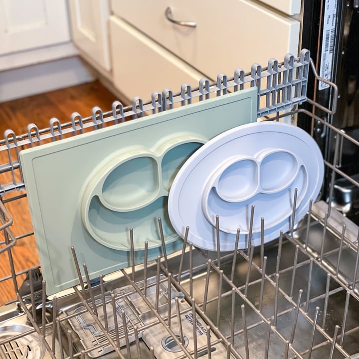 Ezpz mini and happy plates in the dishwasher.